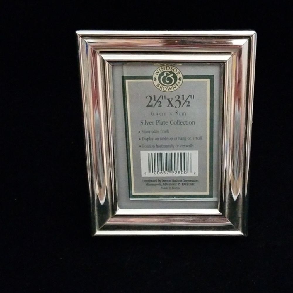 Windsor & Browne, silver plate collection. Feame